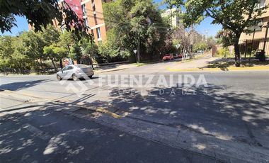 Oficina en Arriendo en Eleodoro Yañez/Manuel Montt