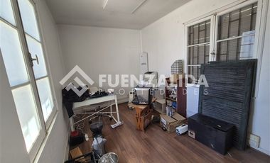 Oficina en Arriendo en Eleodoro Yañez/Manuel Montt