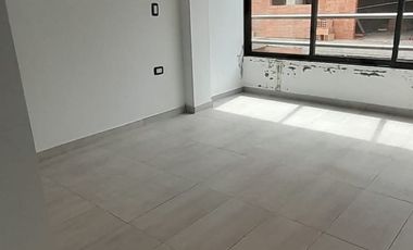EDIFICO DE TRES PISOS, UNIFAMILIAR EN AMAGA