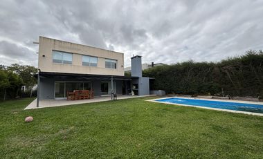 Casa en  Venta y Alquiler Los Lagos Nordelta