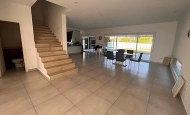 Casa en  Venta y Alquiler Los Lagos Nordelta