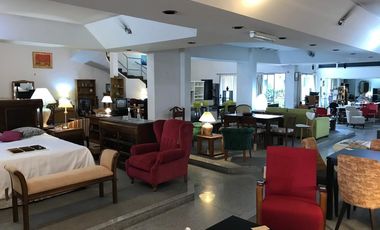 SANTILLI - AV.MEEKS 240 -  LOCAL - Lomas de Zamora Oeste