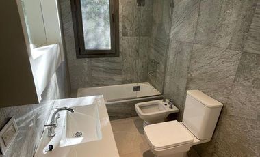 Casa 4 dormitorios - Saint Thomas Oeste - Venta con Renta 2026