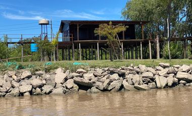Casa venta Delta Tigre