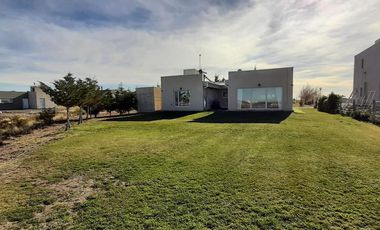 Casa - Mari Menuco