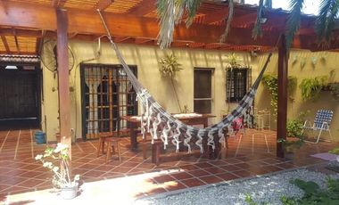 Excelente Chalet en Venta!!! Chacabuco 362, Mte Grande.
