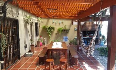 Excelente Chalet en Venta!!! Chacabuco 362, Mte Grande.