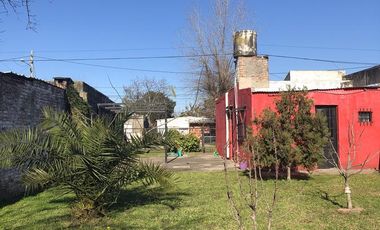 CASA EN VENTA, MORENO.