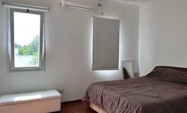 ALQUILER-VENTA-Casa-La Montura-5 Ambientes-4 dormitorios-Dependencia-Lote Interno-Pileta