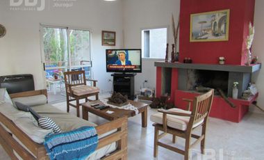 VENTA DE CASA 5 AMBIENTES EN COSTA ESMERALDA