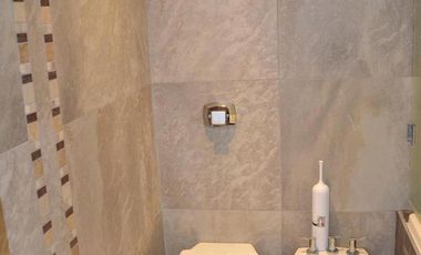 Casa en Venta 4 Dormitorios Quincho Piscina Cochera Doble - Barrio Privado