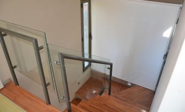 Casa en Venta 4 Dormitorios Quincho Piscina Cochera Doble - Barrio Privado