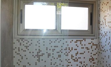 Casa en Venta 4 Dormitorios Quincho Piscina Cochera Doble - Barrio Privado