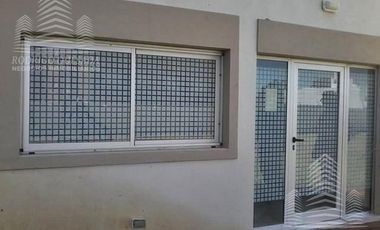 Un hermoso y confortable departamento 2 amb. En edificio de categoría!!