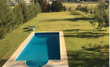 Venta - Casa en San Eliseo