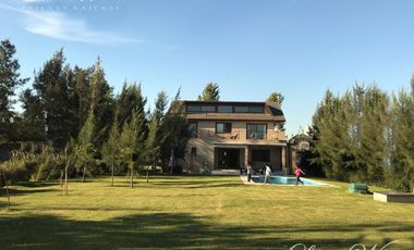 Venta - Casa en San Eliseo