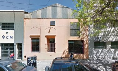 Local en venta en La Plata