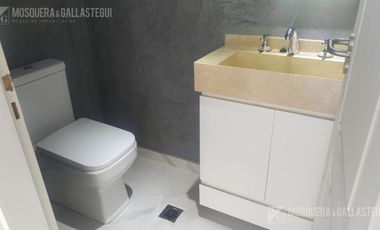 Casa en venta - Boat Center.