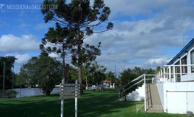 Casa en venta - Boat Center.