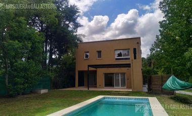 Casa en venta - Boat Center.