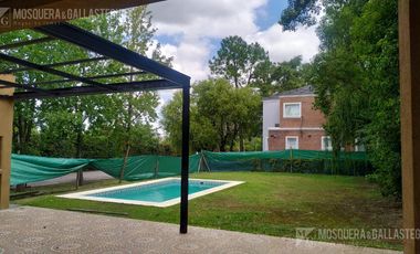 Casa en venta - Boat Center.