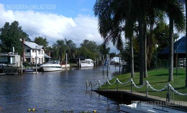 Casa en venta - Boat Center.