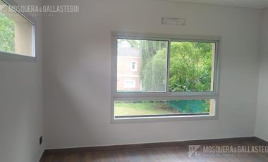 Casa en venta - Boat Center.