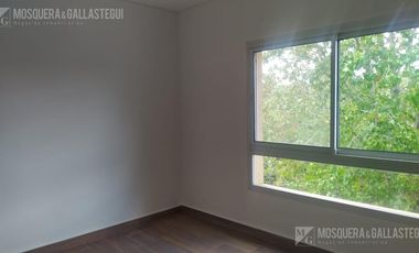 Casa en venta - Boat Center.