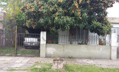 Casa - Luis Guillon