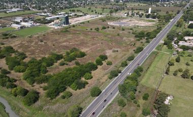 LOTE / TERRENO / PREDIO INDUSTRIAL / COMERCIAL EN VENTA DE 2,5 HAS EN  FLORENCIO VARELA