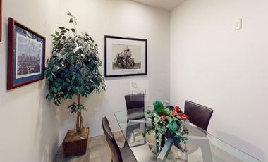 Oficinas en Venta en Jardines en la Montaña Zona Pedregal 11 Autos 210m2