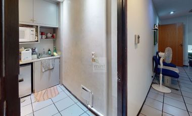 Oficinas en Venta en Jardines en la Montaña Zona Pedregal 11 Autos 210m2