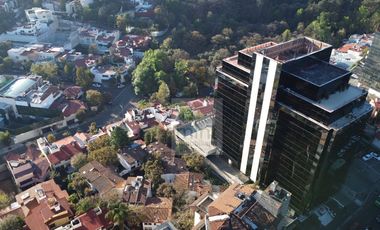 Oficinas en Venta en Jardines en la Montaña Zona Pedregal 11 Autos 210m2