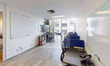 Oficinas en Venta en Jardines en la Montaña Zona Pedregal 11 Autos 210m2