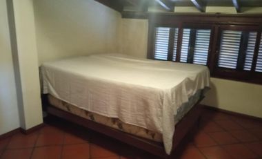 Casa - Claypole