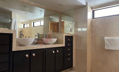 Espectacular Casa en Renta, Residencial San Carlos