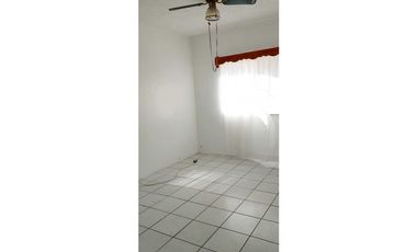 Casa amplia en VENTA
