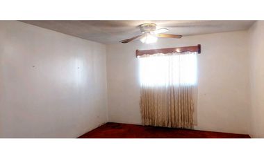 Casa amplia en VENTA