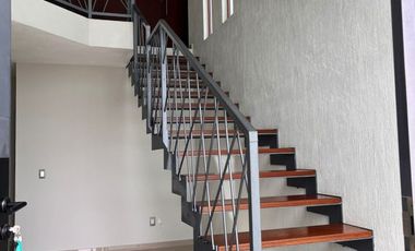 CASA EN RENTA EN DIANA NATURA RESIDENCIAL $46,000 pesos (incluye mantenimiento).