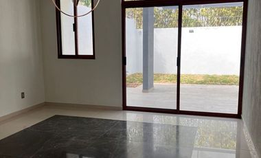 CASA EN RENTA EN DIANA NATURA RESIDENCIAL $46,000 pesos (incluye mantenimiento).