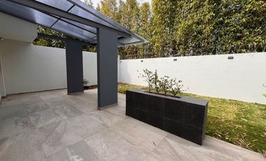 CASA EN RENTA EN DIANA NATURA RESIDENCIAL $46,000 pesos (incluye mantenimiento).
