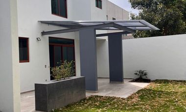 CASA EN RENTA EN DIANA NATURA RESIDENCIAL $46,000 pesos (incluye mantenimiento).