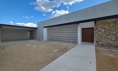 Casa en Venta en en Zona Quintas Baspul, Chicxulub Pueblo.