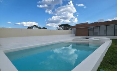 Casa en Venta en en Zona Quintas Baspul, Chicxulub Pueblo.