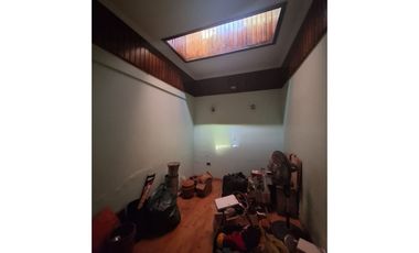 Arrienda inmueble uso comercial