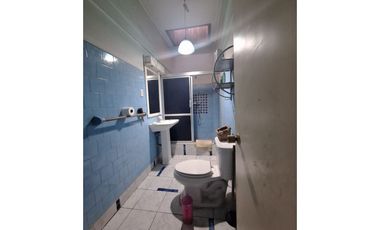 Arrienda inmueble uso comercial