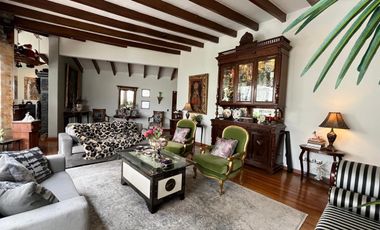 AMPLIO DÙPLEX  TOWNHOUSE CON LINDA VISTA