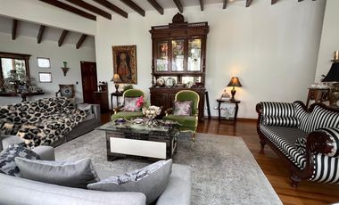 AMPLIO DÙPLEX  TOWNHOUSE CON LINDA VISTA