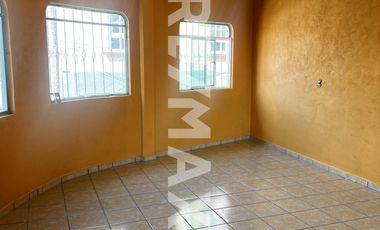 Local comercial en renta - (3)
