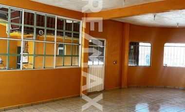 Local comercial en renta - (3)